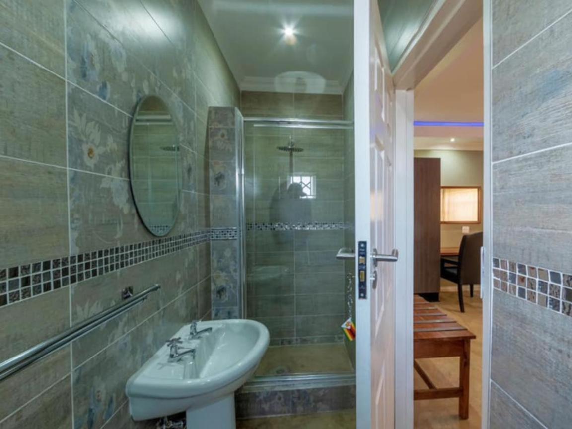 The Shrub Lodge Victoria Falls Chambre photo