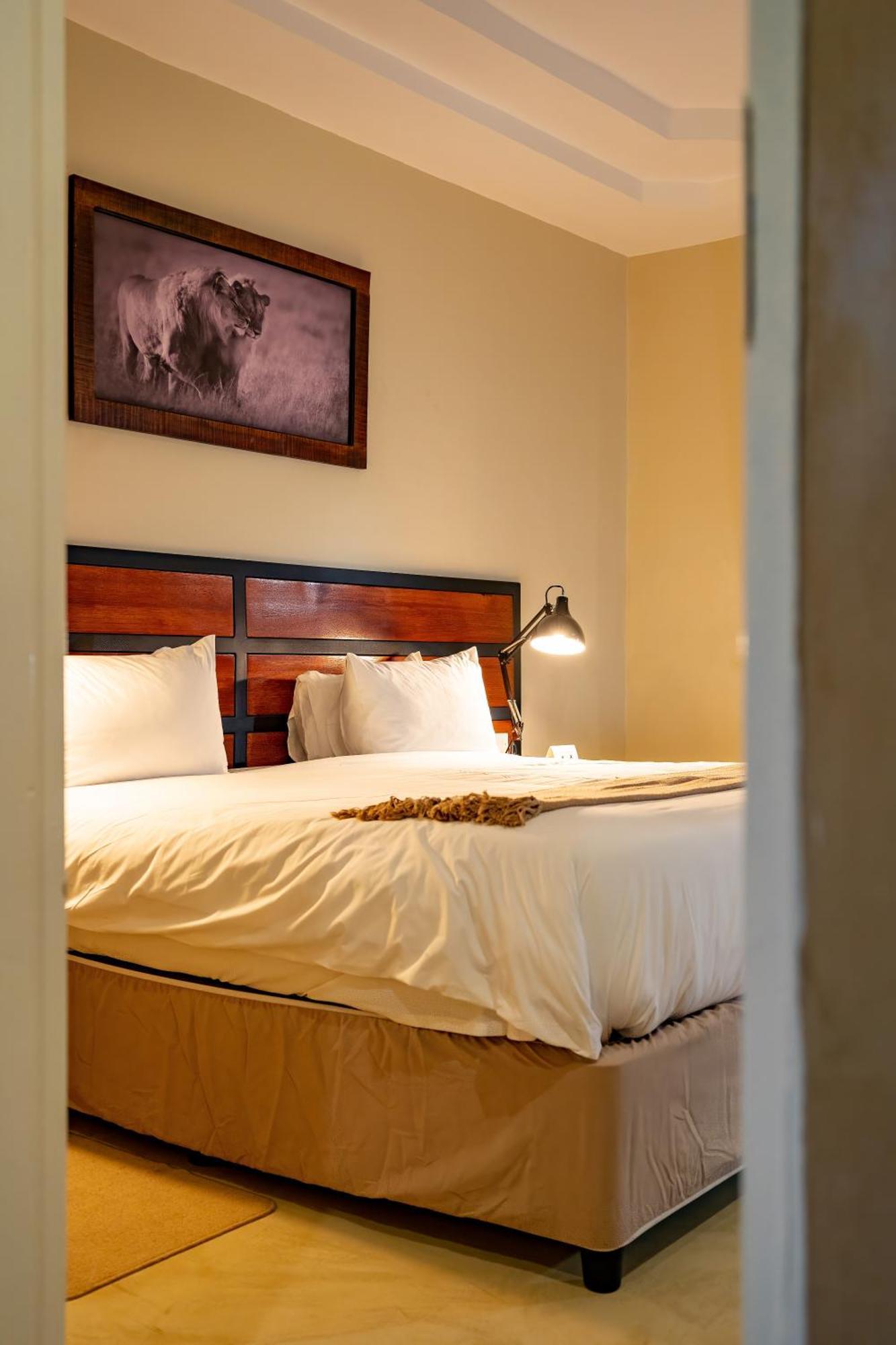 The Shrub Lodge Victoria Falls Extérieur photo